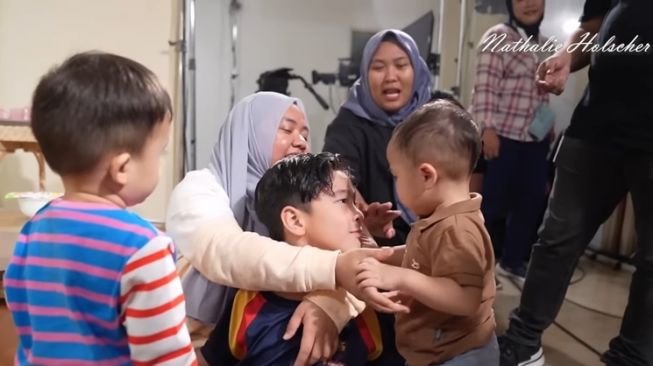 Potret Rayyanza dan Adzam Playdate (YouTube Nathalie Holscher)