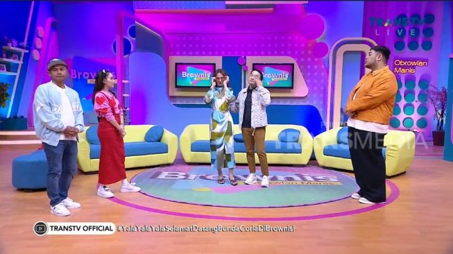 Bunda Corla di acara Brownis Trans TV 