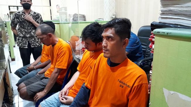 Polisi Bongkar Sindikat Pembuat STNK Palsu di Medan, 4 Orang Ditangkap