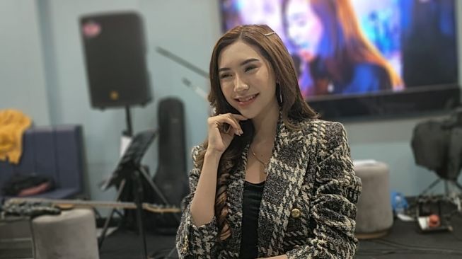 Icha Christy Akui Jadi Penyanyi Dangdut Lebih Seru