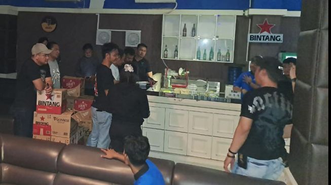 Razia Kafe, Polresta Gorontalo Kota Amankan 314 Botol Minuman Berakohol