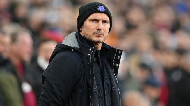 Terpuruk di Zona Merah, Everton Pecat Frank Lampard