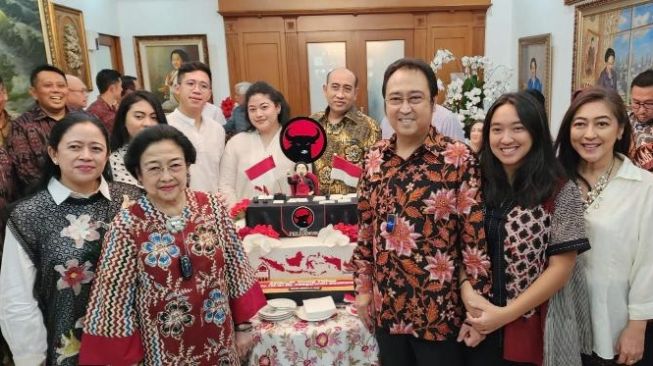 Tiga Anaknya Panjatkan Doa untuk Megawati di Hari Ulang Tahunnya ke-76, Apa Isinya?