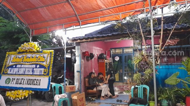 Warga Bekasi Korban Penusukan di Depok Berprofesi sebagai Driver Taksi Online, Begini Pengakuan Keluarga