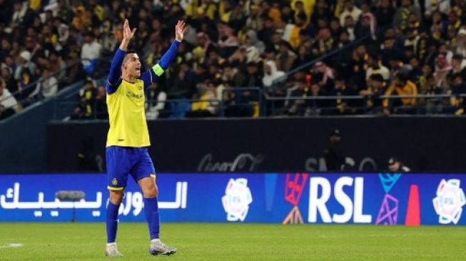 Cristiano Ronaldo Ngamuk, Dorong Staf Lawan saat Al Nassr Ditahan Imbang Al Khaleej