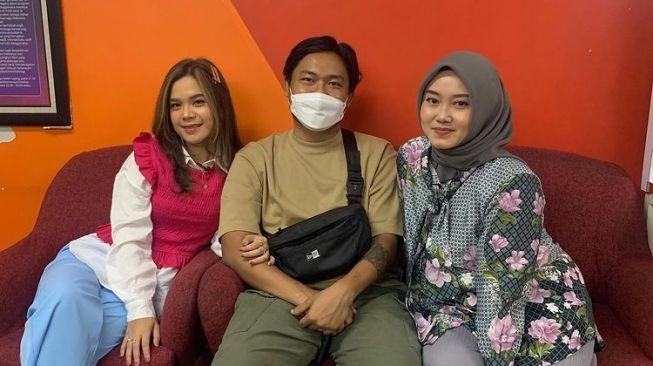 Momen Pertemuan Sinta dan Jojo Keong Racun (TikTok/@sintapetite)