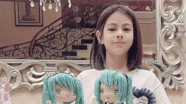 Potret Anak Siti KDI yang Beranjak Remaja (Instagram/@siti_perk)