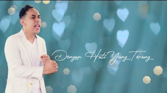 Pongki Barata merilis single terbaru berjudul "Hati yang Terang". [dokumentasi Multimas Production]