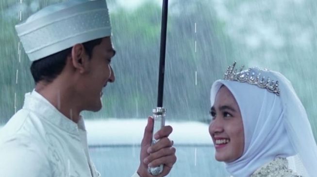 Pesona Cut Syifa Pakai Baju Pengantin (Instagram/@sinetron.sctv)