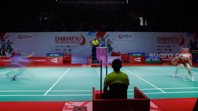 Pebulu tangkis tunggal putri Indonesia Putri Kusuma Wardani saat bertanding melawan tunggal putri Korea Selatan AN Se Young dalam babak 16 besar Daihatsu Indonesia Masters 2023 di Istora Senayan, Jakarta Pusat, Kamis (26/1/2023). [Suara.com/Alfian Winanto]