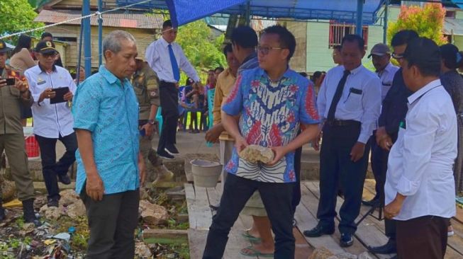 Bupati Delis Hadiri Peletakan Batu Pertama Pembangunan Gereja GPDI di Moleo