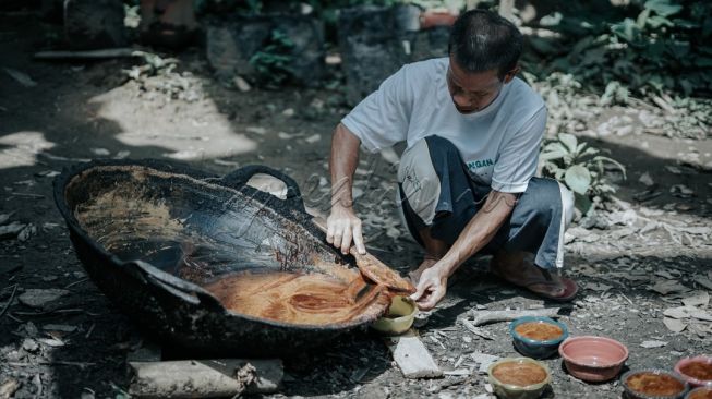 Lantaran Bahan Baku Kurang dan Pekerjanya Sedikit, Stok Gula Habang-