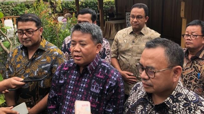 Elite PKS Temui Surya Paloh Habis Salat Jumat, Koalisi Pecah atau Manuver Baru?