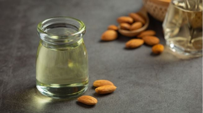 Catat! Inilah 5 Manfaat Minyak Almond yang Baik untuk Kesehatan