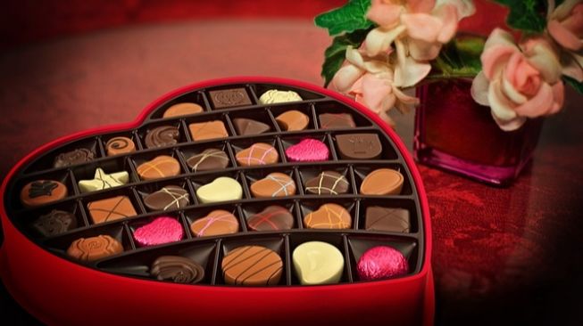 5 Hadiah Valentine untuk Pacar Cewek, Dijamin Bikin Tambah Sayang