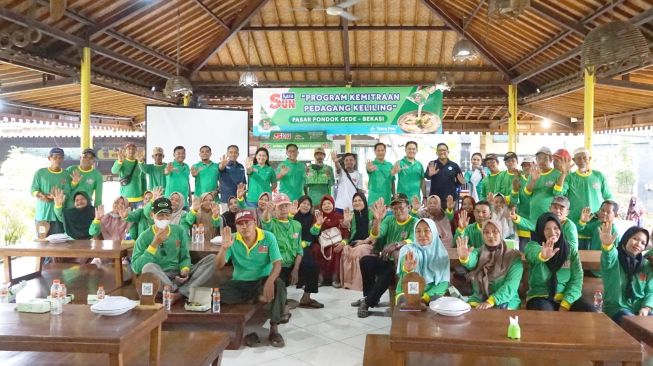 KARA dan Tetra Pak Inisiasi Program Kemitraan Pedagang Sayur Keliling