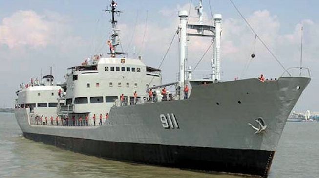 Rekam Jejak KRI Sorong (911), Kapal Tanker TNI yang Berlayar di 3 Masa