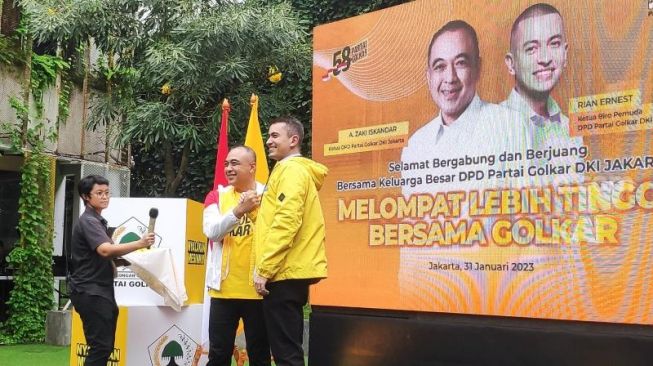 Eks Pentolan PSI Resmi jadi Kader Baru Golkar, Rian Ernest: Ini Partai Paling Demokratis! Gak Usah Diragukan Lagi