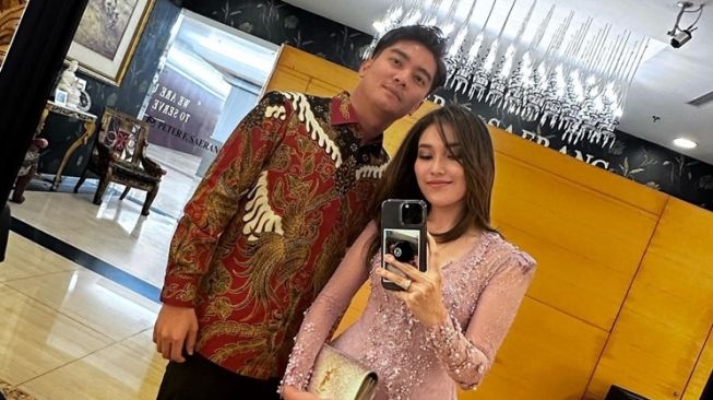 Bahas Bulan Madu Saat Ketemu Kiky Saputri di Eropa, Ayu Ting Ting Salah Tingkah Dengar Nama Boy WIlliam