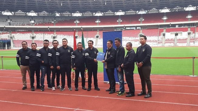 Konpers Komite Pemilihan PSSI di Stadion Utama Gelora Bung Karno (SUGBK), Senayan, Jakarta (Suara.com/Adie Prasetyo Nugraha).