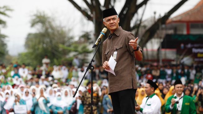 Satu Abad Nahdlatul Ulama, Ganjar: Kontribusi NU Sangat Banyak