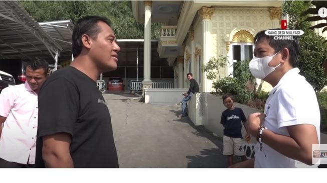 Kenalin Kades Sultan Nih, Pendapatannya Rp 30 Juta/Hari