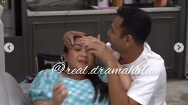 Nagita Slavina Mengeluh Kesakitan Pasca Ditimpuk Pakai Bola oleh Raffi Ahmad, Warganet: Ih Kasar