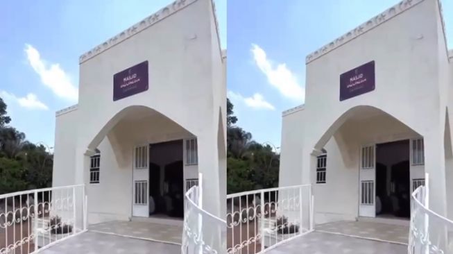 Potret Masjid Ivan Gunawan di Uganda Afrika (Instagram/@ivan_gunawan)