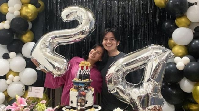 Potret Ulang Tahun Shenina Cinnamon (Instagram/@angga)