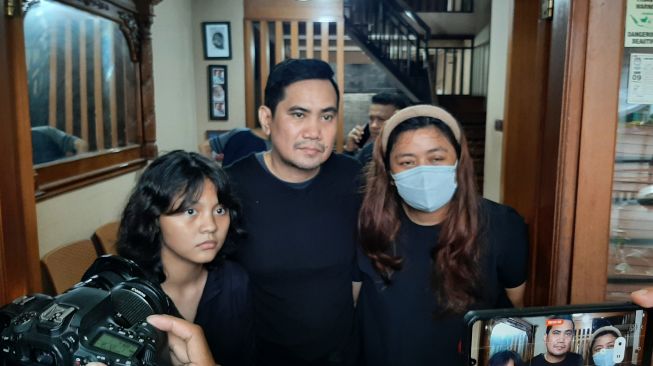 Cerita Anak soal Riwayat Penyakit Benny Dollo Sebelum Meninggal Dunia