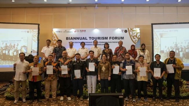 Para Pelaku Pariwisata Berkolaborasi untuk Pengembangan Desa Wisata