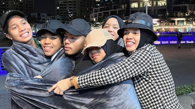 Potret Gen Halilintar Liburan di Dubai (Instagram/@genhalilintar)