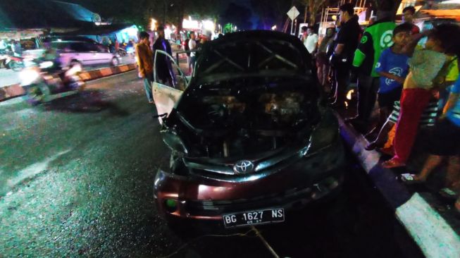 5 Fakta Mobil Avanza Terbakar di Jalan Merdeka Palembang: Modifikasi Tangki Angkut Solar Ilegal