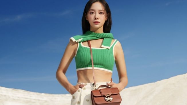 Tambah Prestasi, Kim Se Jeong Jadi Asian Global Ambassador Brand Longchamp