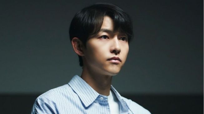 Miliki Pengaruh Besar, Berapa Bayaran Song Joong Ki dari Drama Reborn Rich?