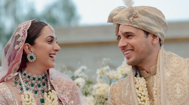 Sidharth Malhotra dan Kiara Advani Resmi Menikah