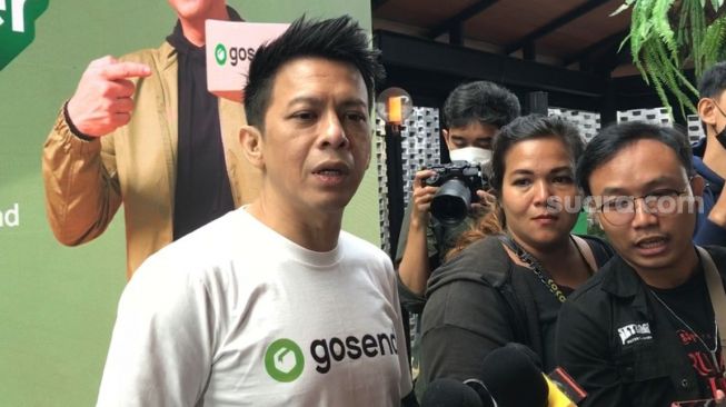 Ariel NOAH Akhirnya Jawab Kabar Pacari Marchella FP