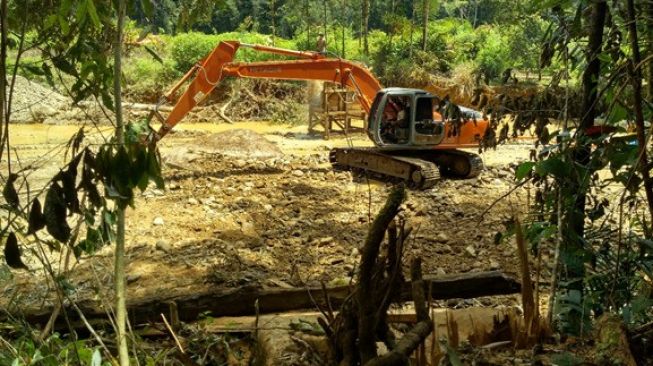 Polisi Amankan Tujuh Penambang Ilegal