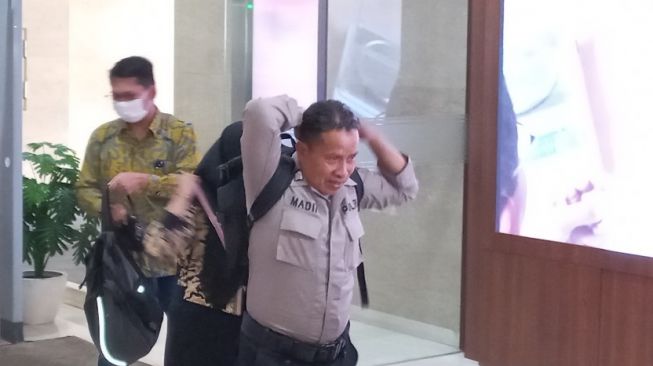 Diperiksa Satgas Anti Mafia Tanah Bareskrim Polri Bripka Madih Klaim Bawa Bukti Lengkap Satu Tas