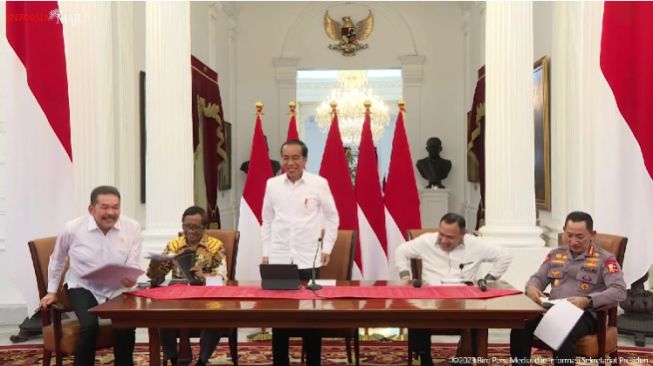 Respon Remeh Jokowi Saat Ditanya Soal Kanjuruhan Disorot Warganet: Suram!