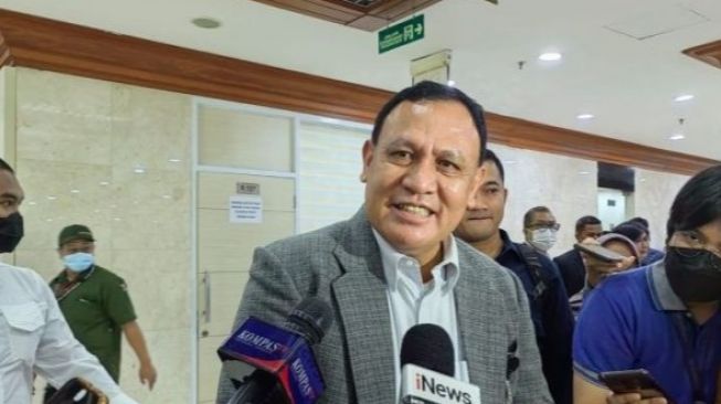 Rocky Gerung Sarankan Firli Bahuri Mundur dari Ketua KPK daripada Pusing Ditekan untuk Singkirkan Anies