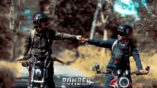 Asca Bomber, Helm Klasik Modern buatan Anak Negeri yang Menyasar Pengguna Sepeda Motor Berselera Kekinian