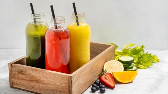 5 Minuman Alami untuk Menurunkan Berat Badan Secara Signifikan, Yuk Coba!