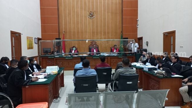 Eks Kasat Narkoba Polres Bukittinggi Ngaku Tak Pernah Dengar Perintah Irjen Teddy Tukar Barbuk Sabu dengan Tawas