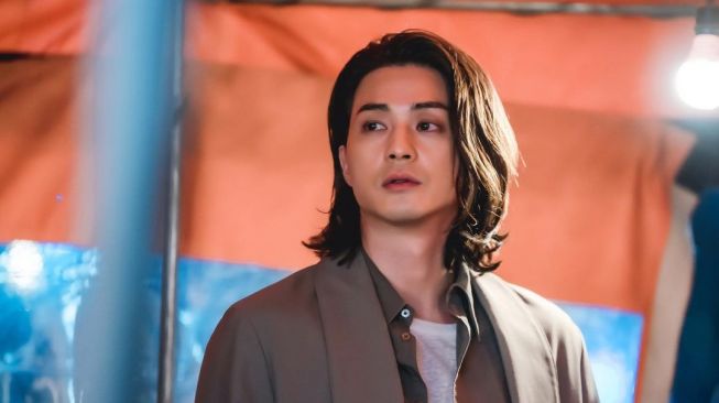 5 Potret Kim Ji Hoon di Love to Hate You, Wajah Tampannya Mencuri Perhatian Penggemar Drakor