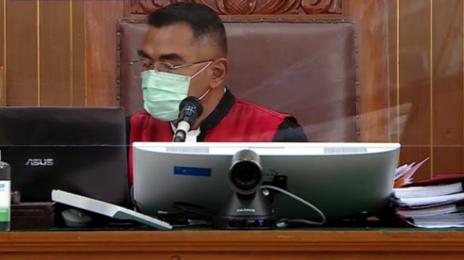 Hakim Wahyu berhenti saat membacakan vonis Ferdy Sambo (YouTube)