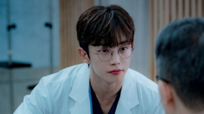 Kim Min Seok Jadi Dokter di Drama Korea Delivery Man, Bakal Tayang Maret