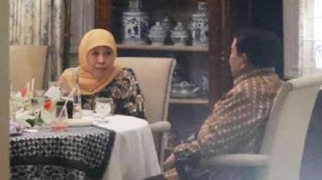 Prabowo bertemu Khofifah di Surabaya [Foto: Istimewa]