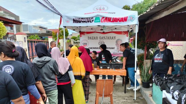 Penuhi Kebutuhan Pokok Warga di Jakut, GBB Gelar Warung Ganjaran