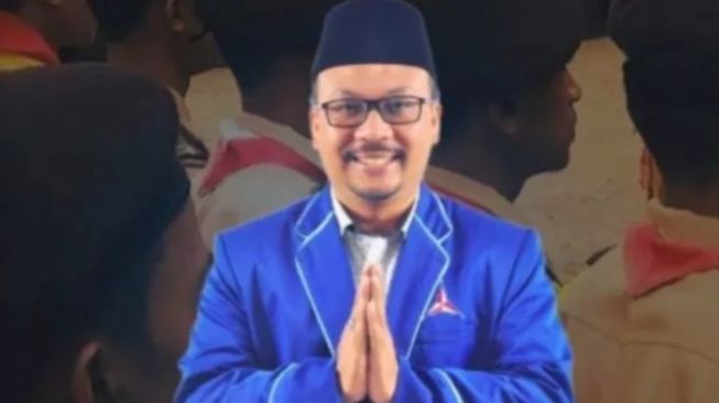 Rekam Jejak Ketua Partai Demokrat Probolinggo: Cabuli Karyawati Sendiri di Mobil